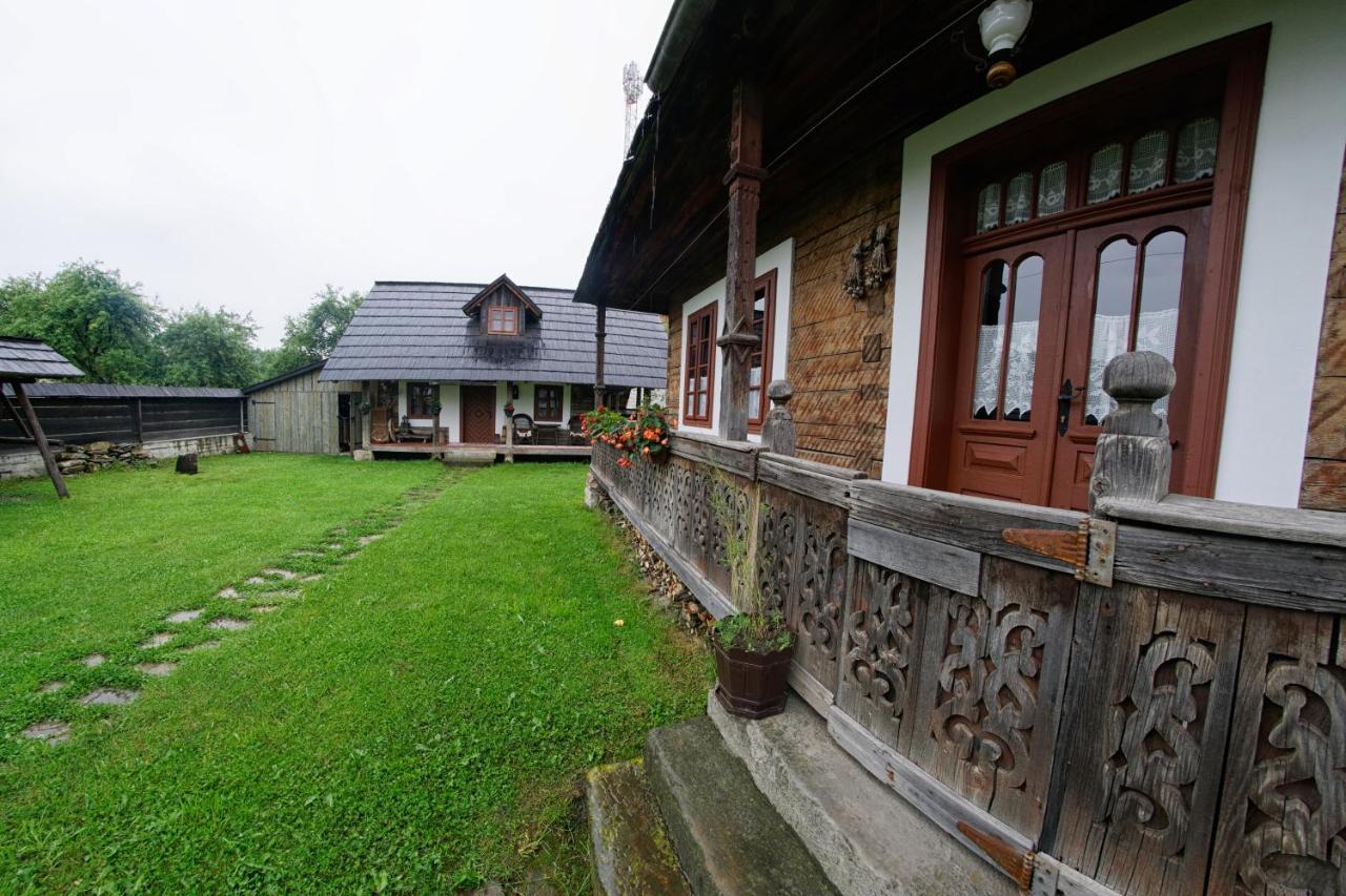 Villa Casa Bunicii Din Bucovina à Vama  Extérieur photo